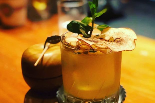 Bar ORCHARD Ginza Apple Pie